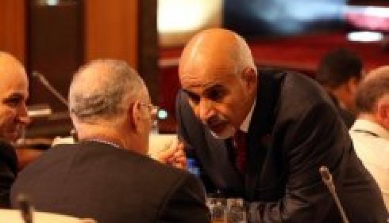 رئيس المؤتمر الوطني في ليبيا يؤكد انه على مسافة واحدة من الجميع