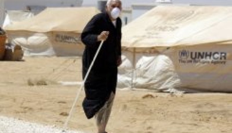 فرنسا ترسل 80 طنا من المساعدات الطبية الطارئة للاجئين السوريين في الأردن