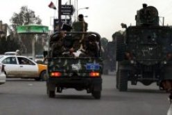 خمسة قتلى في هجوم شنه موالون لصالح على وزارة الدفاع اليمنية