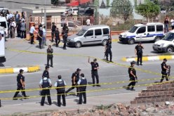 مقتل شرطي وإصابة 3 مدنيين في هجوم مسلح في اسطنبول