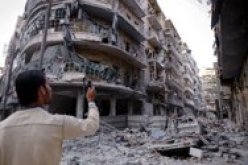 معارك قرب مطار حلب ومقتل 18 جنديا نظاميا في انفجار سيارة في ادلب
