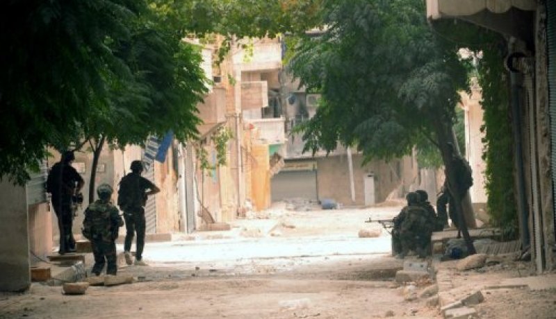 اشتباكات وقصف وهجوم على مطار عسكري في حلب