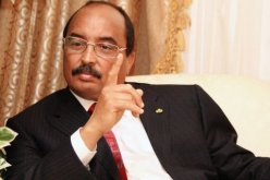 نقل الرئيس الموريتاني ولد عبد العزيز المصاب برصاصة الى باريس