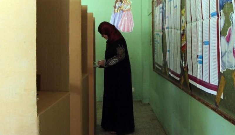 50 بالمئة من العراقيين شاركوا في اول انتخابات منذ الانسحاب الاميركي