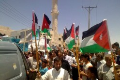 اصابة 10 من عناصر الشرطة في مواجهات مع محتجين في الاردن