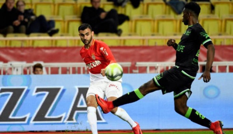 غزال مُمرر حاسم ويرد على منتقديه