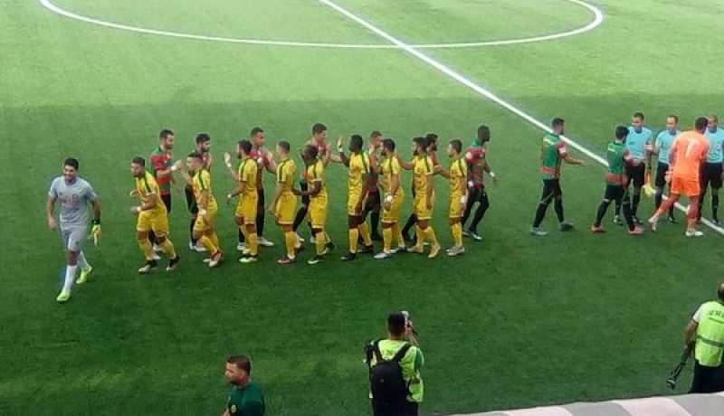 الشوط الأول.. الشبيبة متفوقة بثلاثية نظيفة أمام المولودية