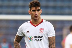 مجاني: “محرز من أفضل لاعبي البريميرليغ”