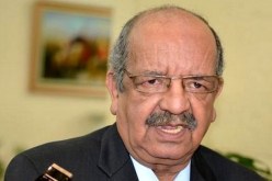 مساهل يسلم رسالة من بوتفليقة لنظيره الكونغولي