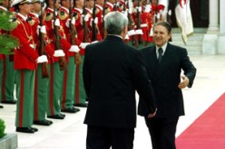 نزع صورة عبد العزيز بوتفليقة ووضع صورة اليمين زروال:نائب سابق ببلدية الحراش متهم بالإساءة لرئيس الجمهورية