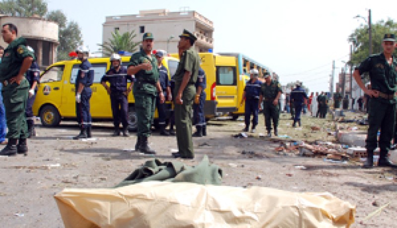 استهدف المدرسة العليا للدرك الوطني بيسر ببومرداس في حدود الساعة 7.30 صباحا…هجوم انتحاري يخلف 43 قتيلا و45 جريحا في صفوف المدنيين أغلبهم من الطلبة المترشحين الذين قدموا لاجتياز المسابقة