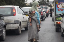 عدالة بومرداس تحقق في قضية متاجرة عجوز في السبعينات برضّع “الأمهات العازبات”