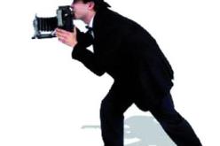 عقوبة مع وقف التنفيذ لمصور اعتدى على شرطيين مكلفان بحراسة سفارة مصر في حيدرة