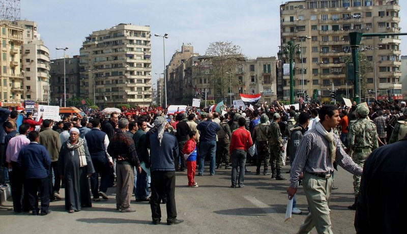 تراشق بالحجارة في الشيخ ريحان واستمرار إغلاق مداخل الميدان