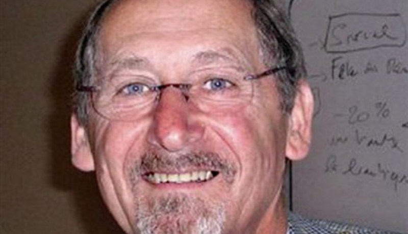 بيار كامات عميل للمخابرات الفرنسية كان في مهمة جوسسة بمنطقة الساحل