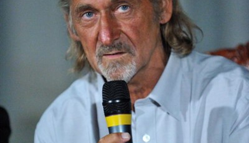 الجاسوس الفرنسي يعترف