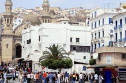 سوق ساحة الشهداء بالعاصمة يتعرض إلى حريق بسبب القرصنة