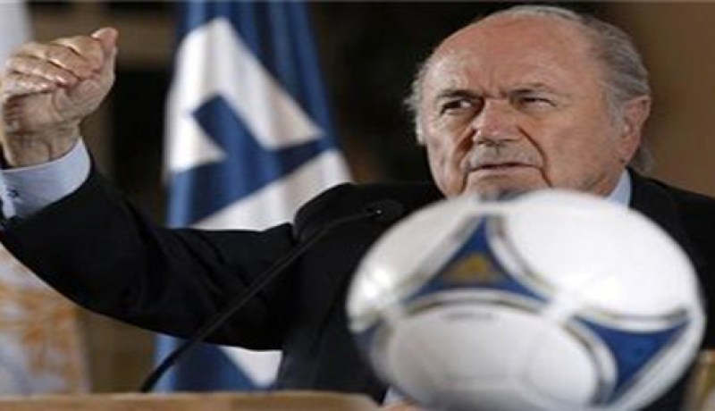 بلاتر: “استعدادات روسيا لكأس العالم 2018 تتقدم على البرازيل “