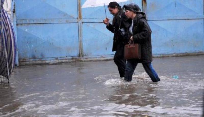 شخص تجرفه المياه بمستغانم
