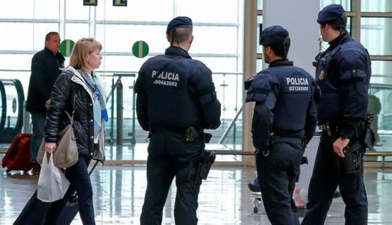 إنقاذ طفل مختطف في مدريد كان على متن طائرة متجهة إلى الجزائر