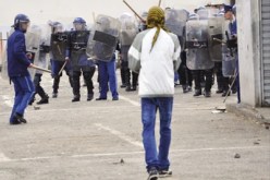 احتجاجات بسبب ''القصدير'' تخلف عشرات الجرحى بديار العافية