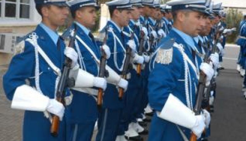 ممثل اللواء الهامل عبد الغاني اشرف على تخرج الدفعة 20- ك – من 236 عون أمن عمومي بمدرسة الشرطة بتبسة باسم شهيد الواجب هلالي عبد الرحمان