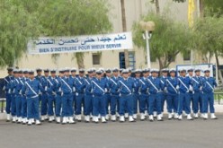 الشرطة تنظف مراحيضها