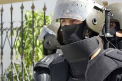 القبض على 132 خلال جنازة معارض تونسي