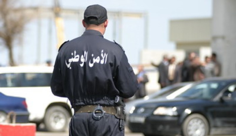 الشرطة تهين المجاهدين