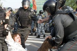 اعتقال 10 اشخاص لاحتجاجهم على سجن متظاهرين في روسيا