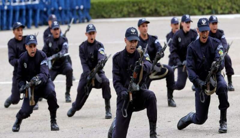 الشرطة الجزائرية تكون أزيد من 1000 طالب من الدول العربية