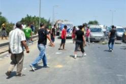 سكان بابا حسن يقطعون الطريق الوطني رقم 36 للمطالبة بغلق مركز الردم التقني لأولاد فايت