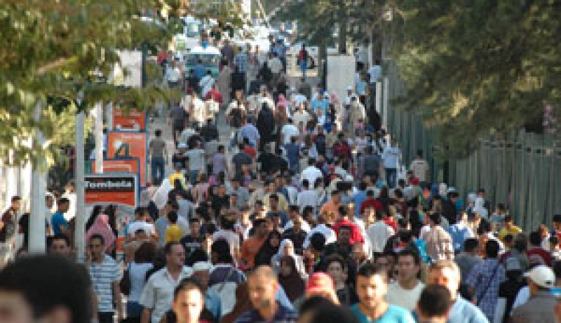 الاإحصاء العام للسكان: تخصيص فقرتين كاملتين لإحصاء “الحراقة” ووفيات الحوامل