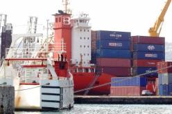 إعفاء كافة المؤسسات الأجنبية المستوردة بالجزائر من إشراك متعاملين وطنيين