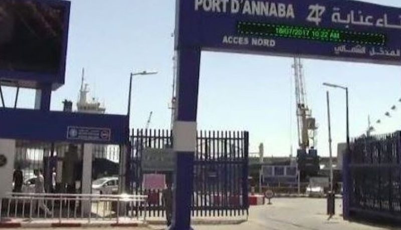 إدارة ميناء عنابة تحجز باخرة هولندية بسبب المستحقات المالية