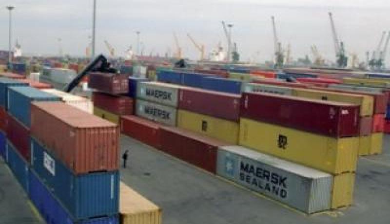 تعرض سلع متواجدة بـ 500 حاوية للتلف بميناء الجزائر
