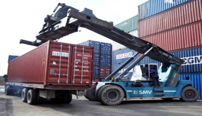 واردات الجزائر تسجل ارتفاعا في شهر نوفمبر بعد استقرار في شهر أكتوبر