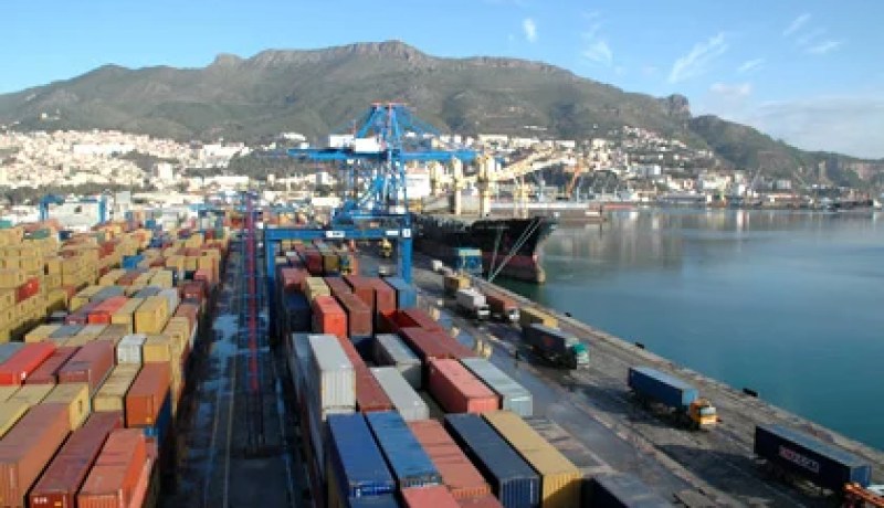 ميناء بجاية شحن و تفريغ ما يقارب 16 مليون طن من البضائع