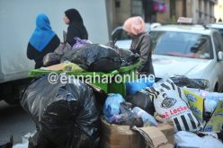 القمامة تغرق شوارع مسعد بعد إضراب عمال النظافة
