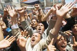 اصابة 4 فلسطينيين خلال مسيرتين منددتين بالجدار العنصري بالضفة الغربية