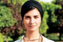 سائحة تغضب النجمة التركية توبا في إسطنبول