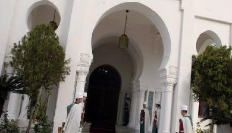 إطاران بمصلحة الأرشيف في رئاسة الجمهورية مهددان بالحبس
