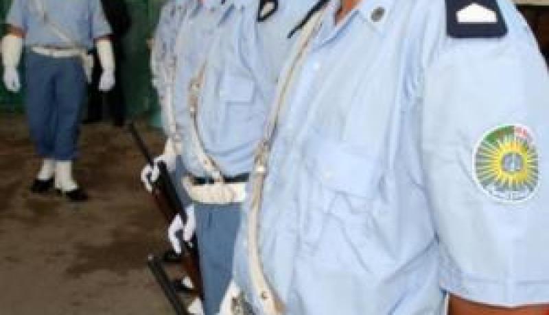 إيداع مدير مؤسسة إعادة التربية بالمدية ونائبه الحبس رفقة 4 أعوان حراسة