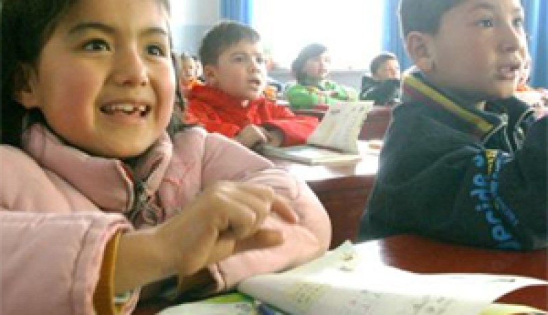 سيخضعون لمسابقة التوظيف بعد انتهاء “مدة العقد”…توظيف 7 آلاف أستاذ لدعم و متابعة تلاميذ الجنوب و الهضاب العليا في الدخول المدرسي المقبل
