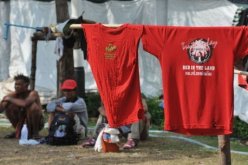 القمصان الحمر يتعهدون بالقتال حتى الإنتصار