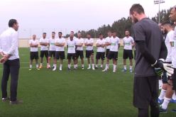 بالفيديو.. زطشي يقدم الطاقم الجديد للاعبين