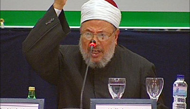 القرضاوي :حماس لم تخطئ حين أنهت التهدئة