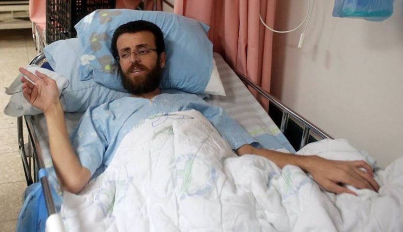 الاسير محمد القيق المضرب عن الطعام  منذ 80 يوما يواجه خطر الموت
