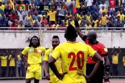 الحكم يطرد “سيسينيو” بالبطاقة الحمراء