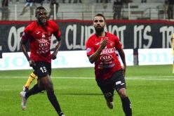 الشوط الأول.. الإتحاد متفوق بثنائية أمام برج بوعريريج